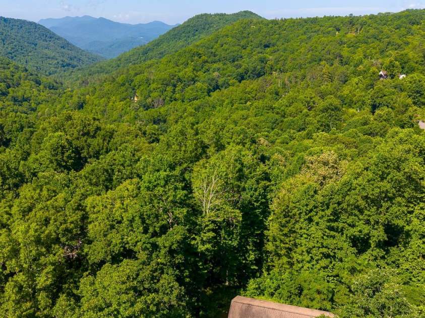 2916 Blanton Branch Road, Sylva, NC 28779.  MLS# CAR4401221, YatesRealty ID 35816. 