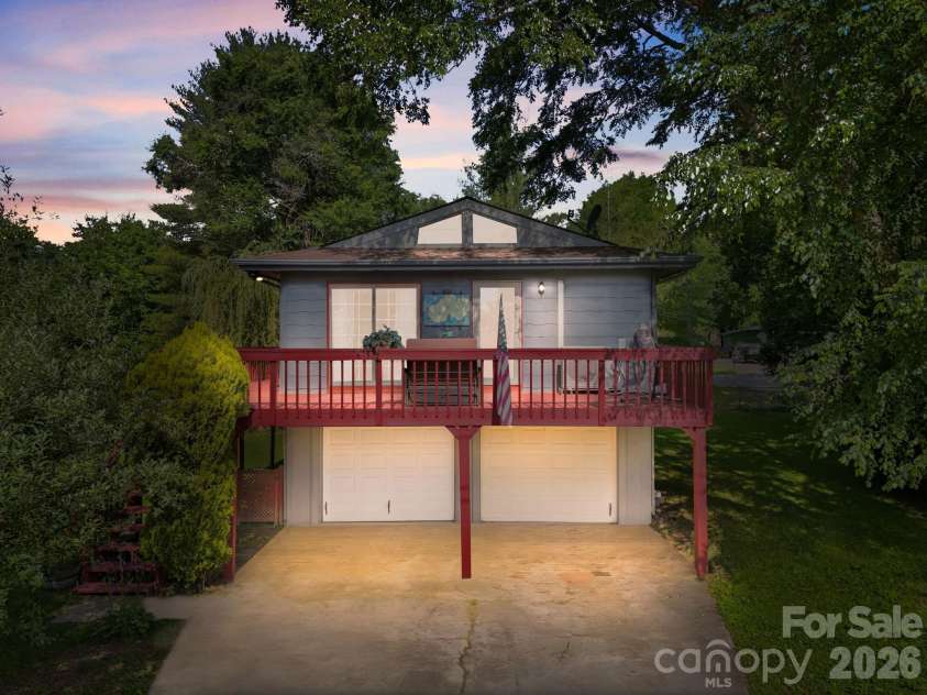 65 Spencer Street, Clyde, NC 28721.  MLS# CAR4391971, YatesRealty ID 35818. 