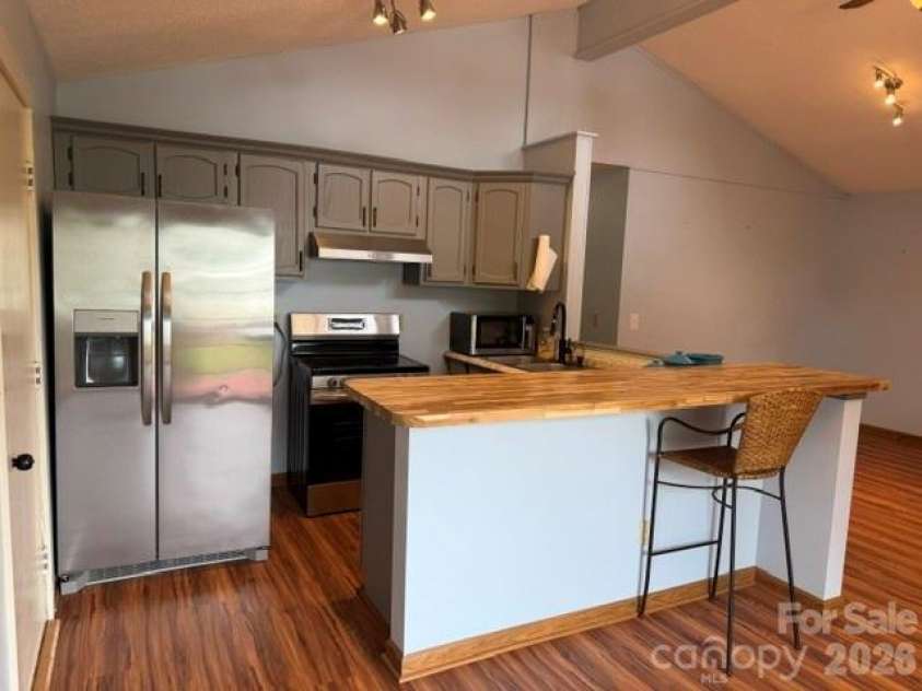 65 Spencer Street, Clyde, NC 28721.  MLS# CAR4415325, YatesRealty ID 35818. 