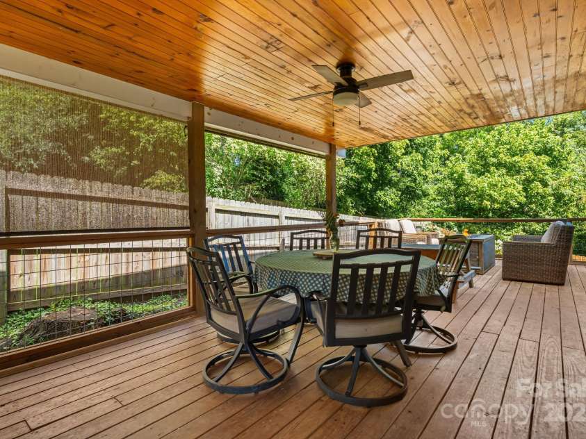 14 3rd Street, Asheville, NC 28803.  MLS# CAR4297140, YatesRealty ID 3582. 