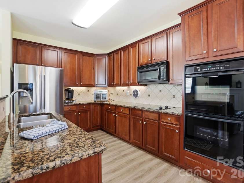 1667 Onyx Ridge, Fort Mill, SC 29708.  MLS# CAR4341648, YatesRealty ID 3582. 