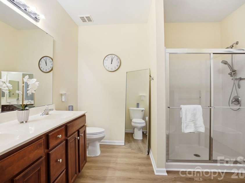 1667 Onyx Ridge, Fort Mill, SC 29708.  MLS# CAR4341648, YatesRealty ID 3582. 