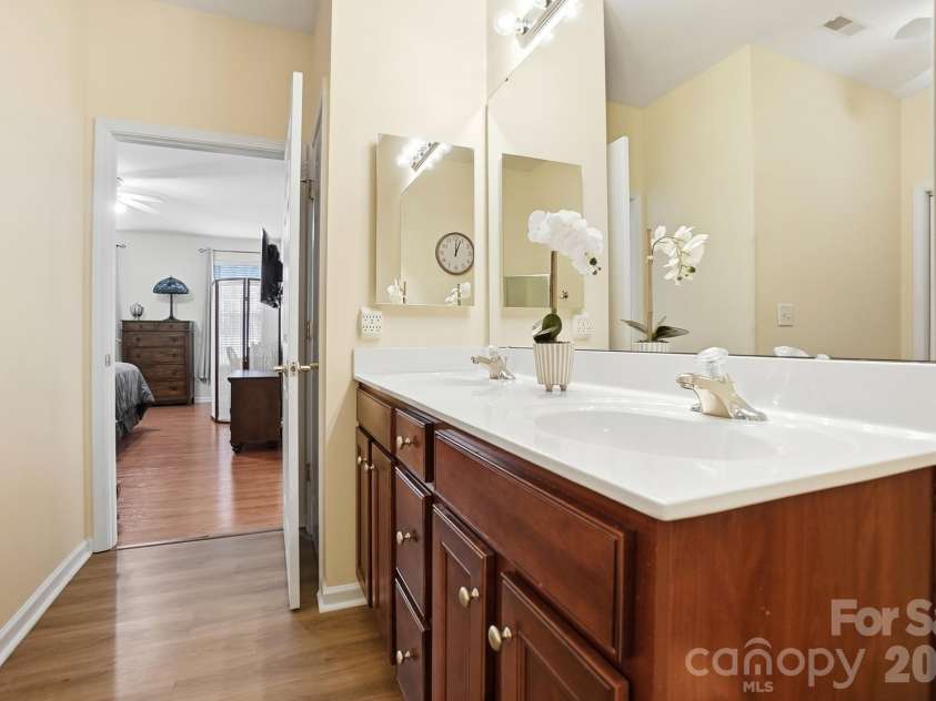 1667 Onyx Ridge, Fort Mill, SC 29708.  MLS# CAR4341648, YatesRealty ID 3582. 