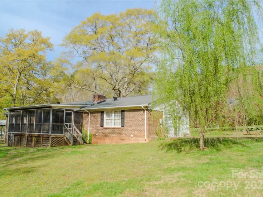 3168 Woodland Hills Drive, Clover, SC 29710.  MLS# CAR4230804, YatesRealty ID 3582. 
