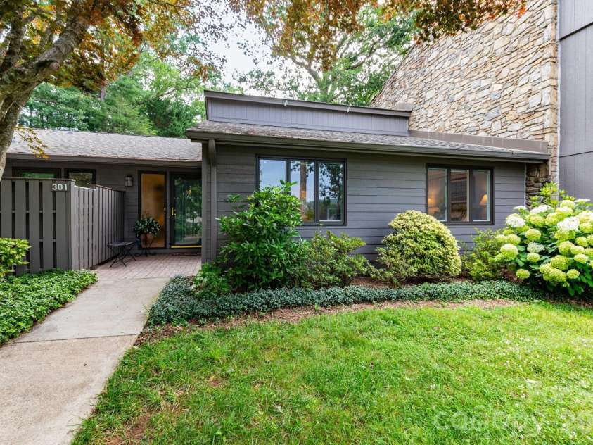 301 Crowfields Lane, Asheville, NC 28803.  MLS# CAR4399895, YatesRealty ID 35820. Front