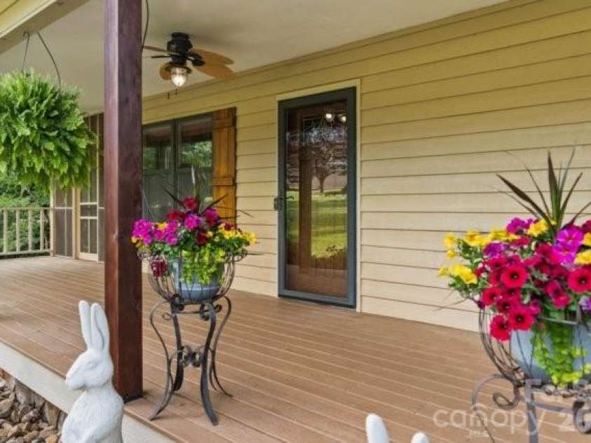 4013 Carlton Drive, Claremont, NC 28610.  MLS# CAR4381892, YatesRealty ID 35823. 