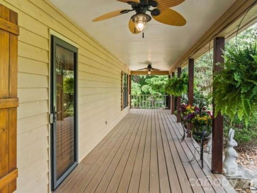 4013 Carlton Drive, Claremont, NC 28610.  MLS# CAR4381892, YatesRealty ID 35823. 