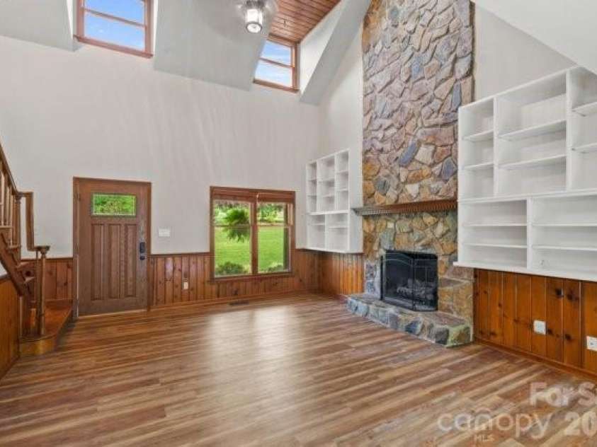 4013 Carlton Drive, Claremont, NC 28610.  MLS# CAR4381892, YatesRealty ID 35823. 