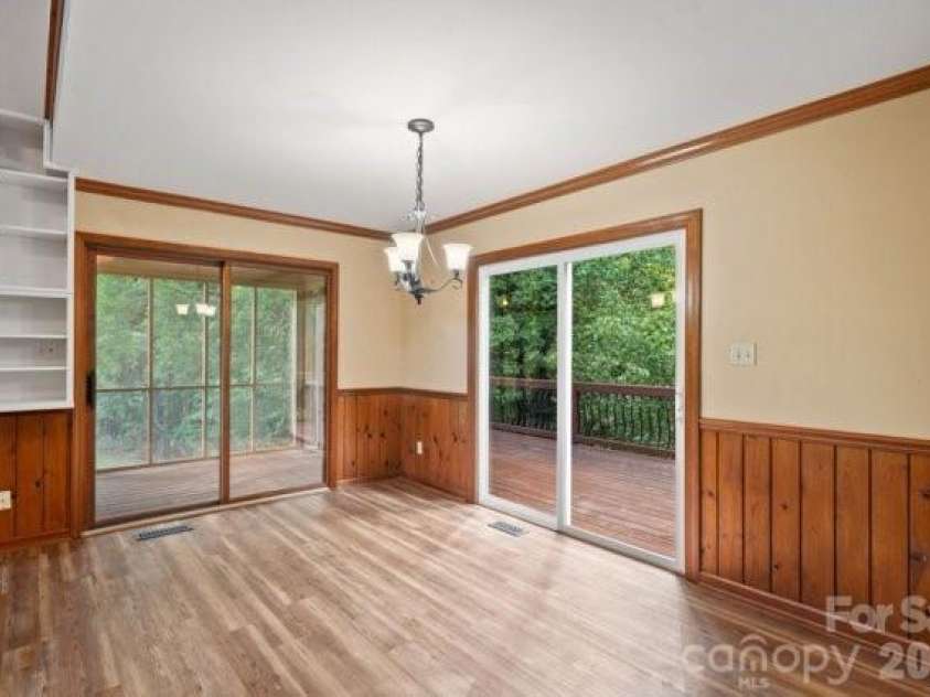 4013 Carlton Drive, Claremont, NC 28610.  MLS# CAR4381892, YatesRealty ID 35823. 