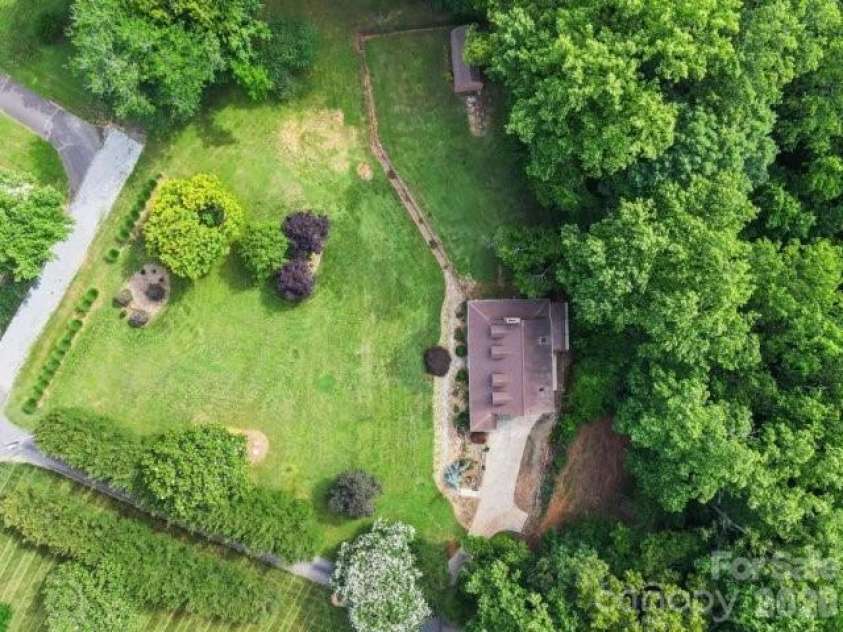 4013 Carlton Drive, Claremont, NC 28610.  MLS# CAR4381892, YatesRealty ID 35823. 
