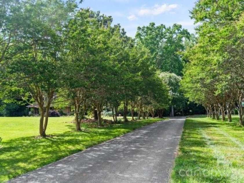 4013 Carlton Drive, Claremont, NC 28610.  MLS# CAR4381892, YatesRealty ID 35823. 