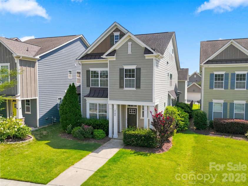 2104 Woodward Avenue, Charlotte, NC 28206.  MLS# CAR4392627, YatesRealty ID 35826. 