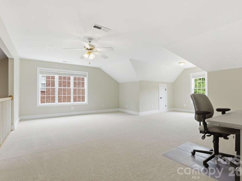 7011 Edenderry Drive, Charlotte, NC 28270.  MLS# CAR4397470, YatesRealty ID 35827. Expansive bonus/loft