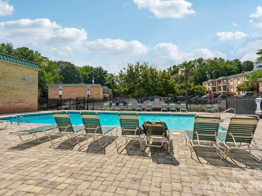 4736 Hedgemore Drive, Charlotte, NC 28209.  MLS# CAR4398402, YatesRealty ID 35829. 