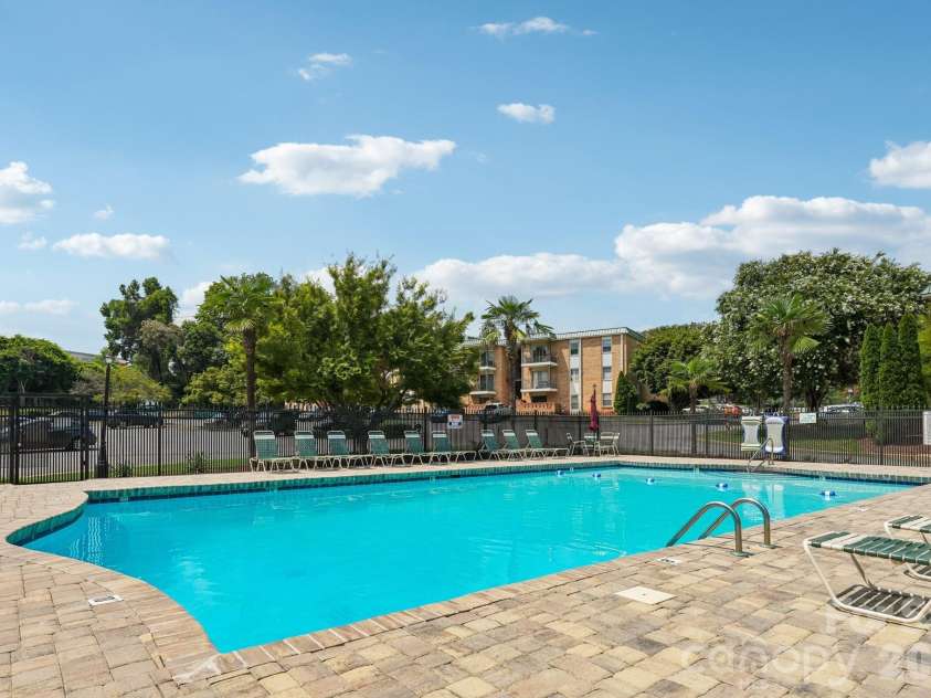 4736 Hedgemore Drive, Charlotte, NC 28209.  MLS# CAR4398402, YatesRealty ID 35829. 