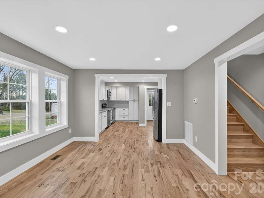 109 Main Street, Granite Falls, NC 28630.  MLS# CAR4341222, YatesRealty ID 3583. 