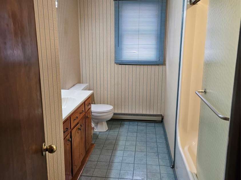 7440 Tuckaseegee Road, Kannapolis, NC 28081.  MLS# CAR4354757, YatesRealty ID 3583. 