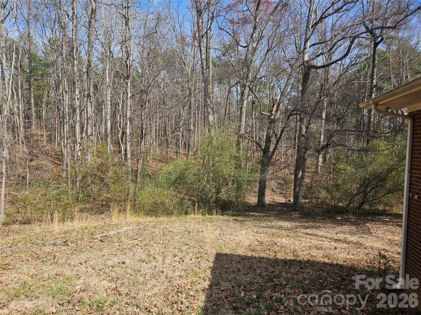 7440 Tuckaseegee Road, Kannapolis, NC 28081.  MLS# CAR4354757, YatesRealty ID 3583. 