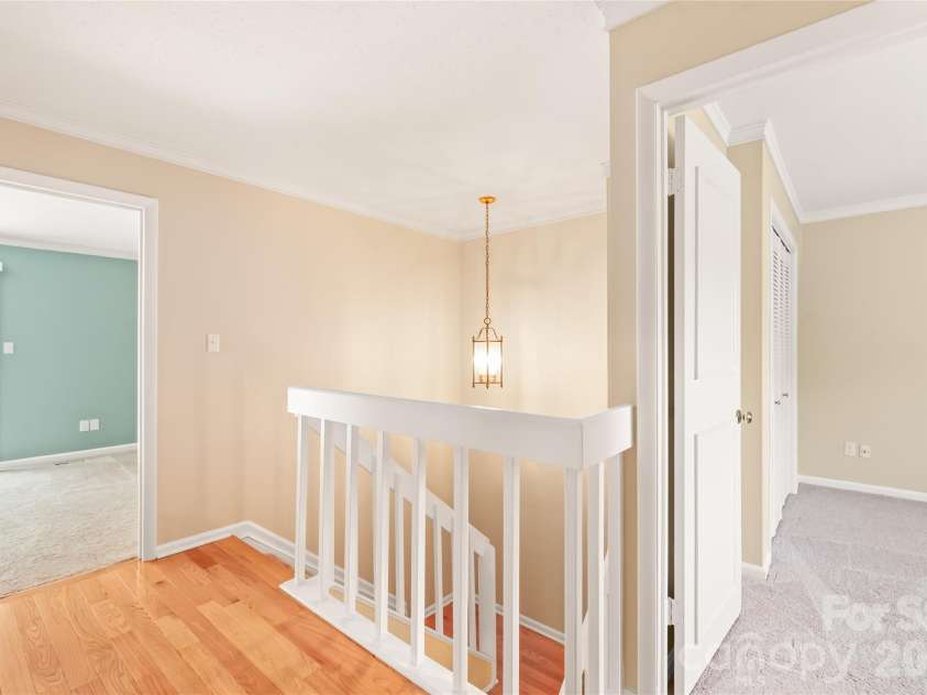 8410 Cricket Lake Drive, Charlotte, NC 28277.  MLS# CAR4399995, YatesRealty ID 35831. 