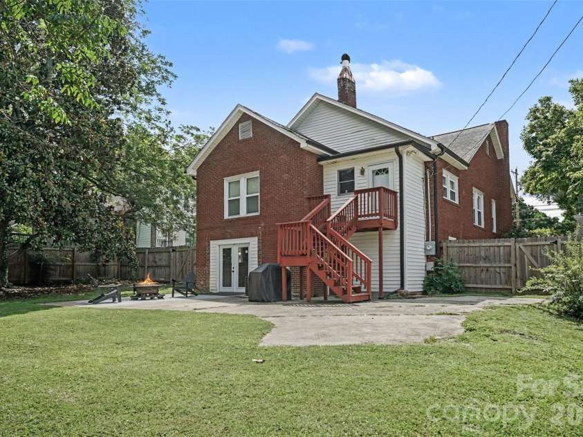 89 Hillcrest Avenue, Concord, NC 28025.  MLS# CAR4399050, YatesRealty ID 35835. 