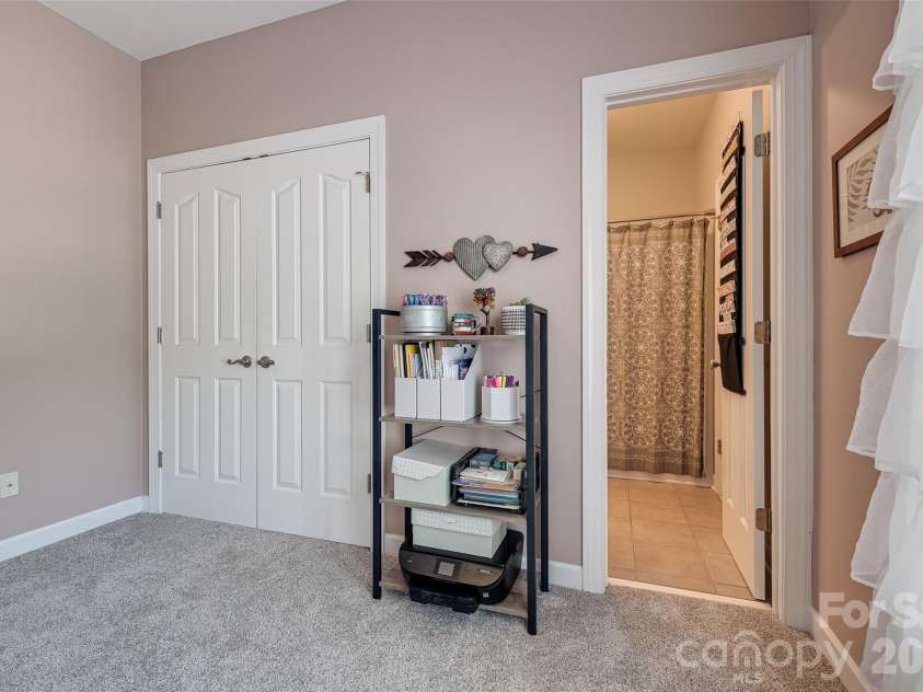 14427 Maclauren Lane, Huntersville, NC 28078.  MLS# CAR4400774, YatesRealty ID 35836. Bedroom #3 with bathroom access