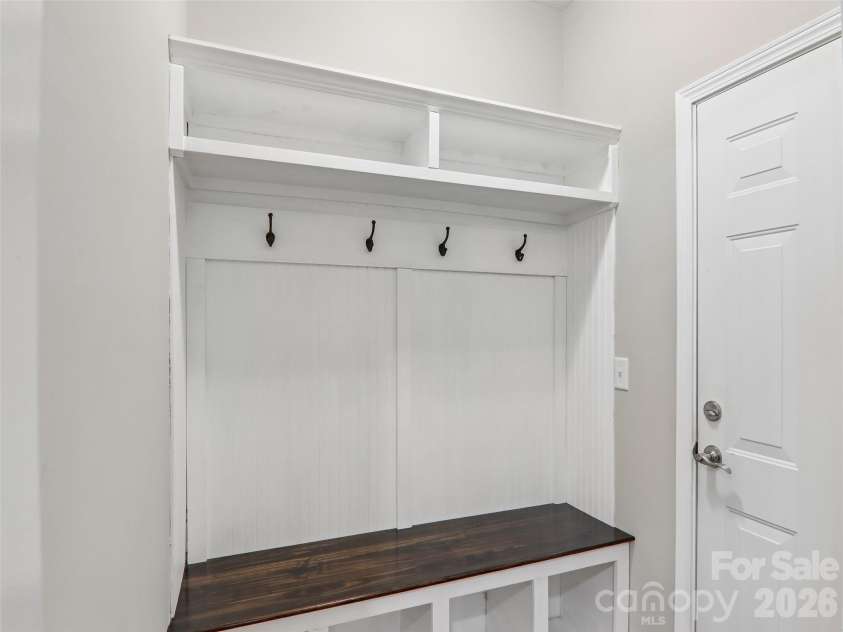 11 Eagle Pointe Way, Flat Rock, NC 28731.  MLS# CAR4401668, YatesRealty ID 35838. 