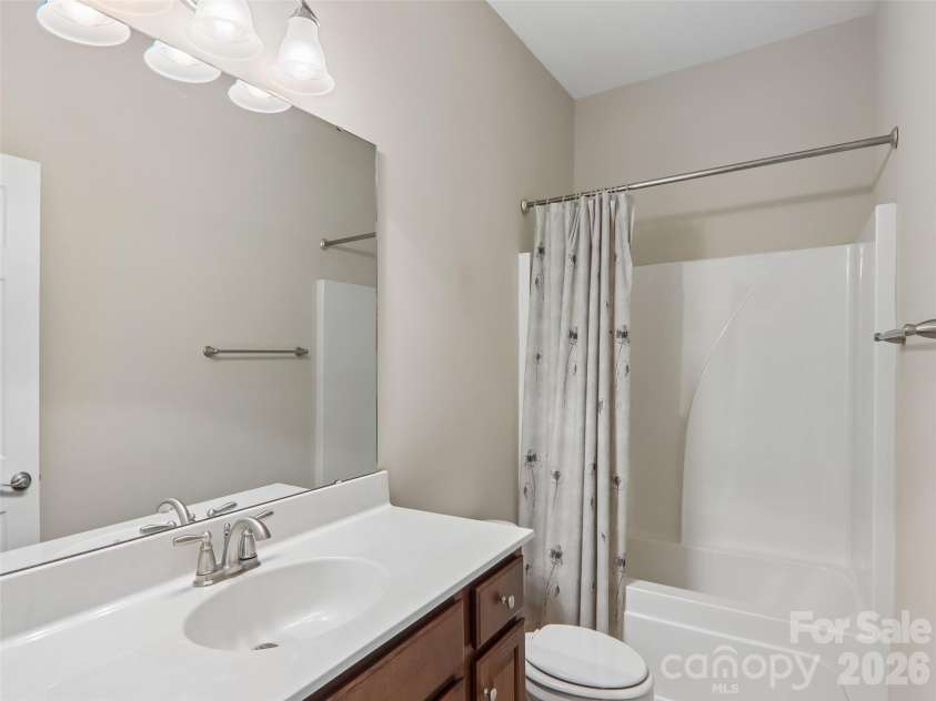 11 Eagle Pointe Way, Flat Rock, NC 28731.  MLS# CAR4401668, YatesRealty ID 35838. 