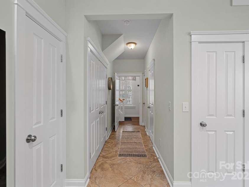 16504 Knox Run Road, Huntersville, NC 28078.  MLS# CAR4228827, YatesRealty ID 3584. 