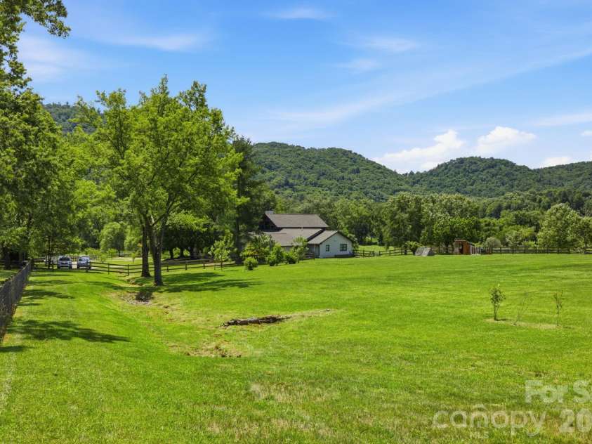 114 Cane Creek Ranch Drive, Fletcher, NC 28732.  MLS# CAR4395203, YatesRealty ID 35841. 
