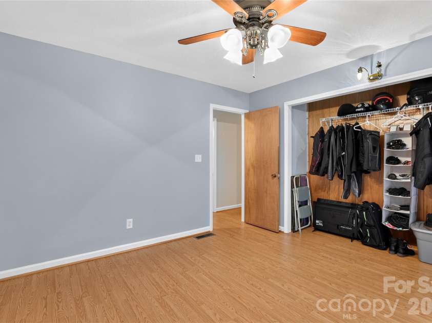 154 Hondah Boulevard, Brevard, NC 28712.  MLS# CAR4401887, YatesRealty ID 35842. 