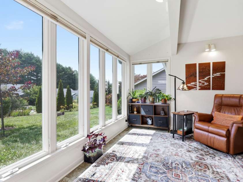 41 Cedarcliff Circle, Asheville, NC 28803.  MLS# CAR4399583, YatesRealty ID 35844. 