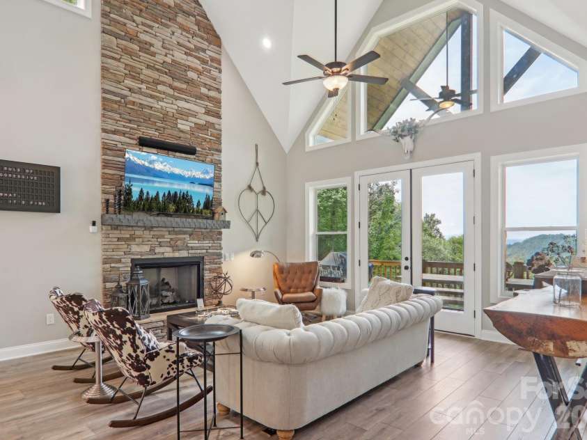 1105 Falls View Drive, Bryson City, NC 28713.  MLS# CAR4387193, YatesRealty ID 35845. 