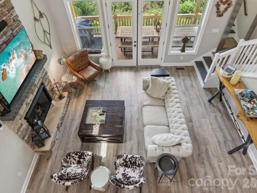 1105 Falls View Drive, Bryson City, NC 28713.  MLS# CAR4387193, YatesRealty ID 35845. 