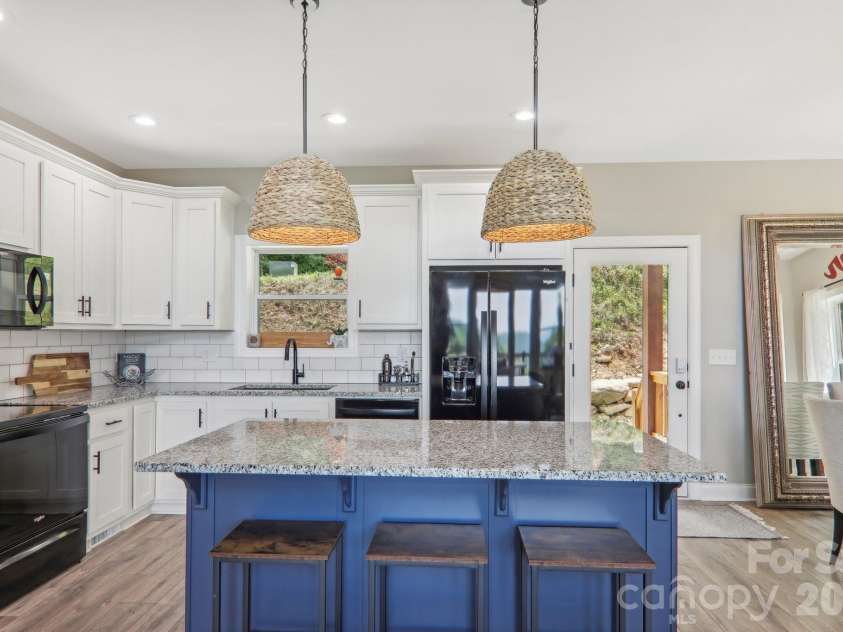 1105 Falls View Drive, Bryson City, NC 28713.  MLS# CAR4387193, YatesRealty ID 35845. 