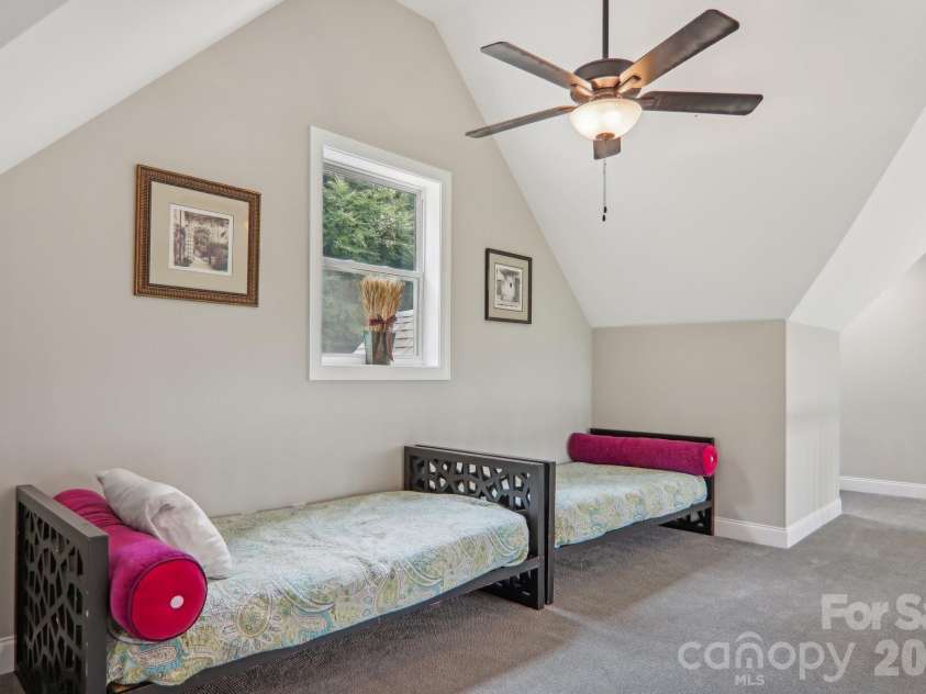 1105 Falls View Drive, Bryson City, NC 28713.  MLS# CAR4387193, YatesRealty ID 35845. 