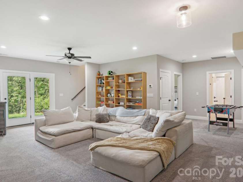 1105 Falls View Drive, Bryson City, NC 28713.  MLS# CAR4387193, YatesRealty ID 35845. 