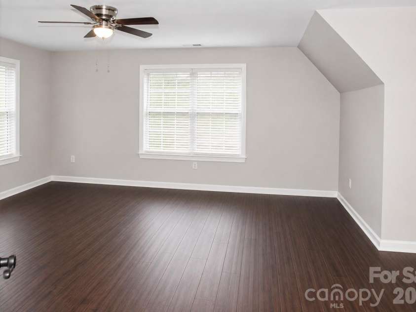 1914 Grigg Lane, Waxhaw, NC 28173.  MLS# CAR4394794, YatesRealty ID 35846. 5th Large Room