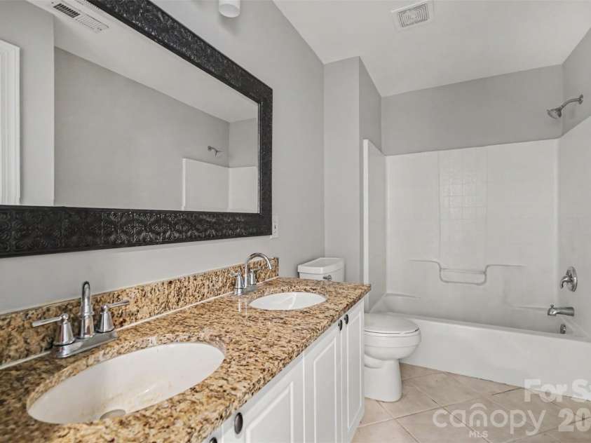 1914 Grigg Lane, Waxhaw, NC 28173.  MLS# CAR4394794, YatesRealty ID 35846. 