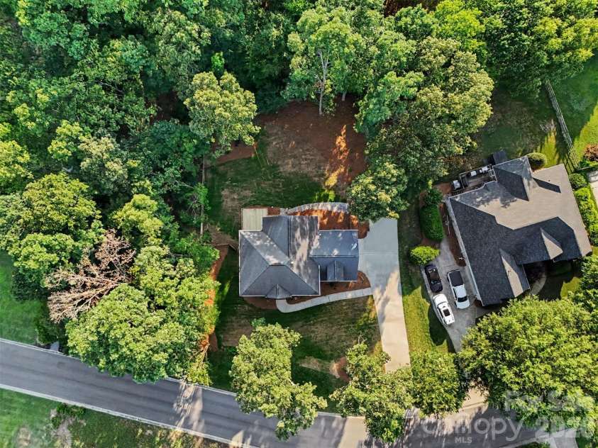 1914 Grigg Lane, Waxhaw, NC 28173.  MLS# CAR4394794, YatesRealty ID 35846. 