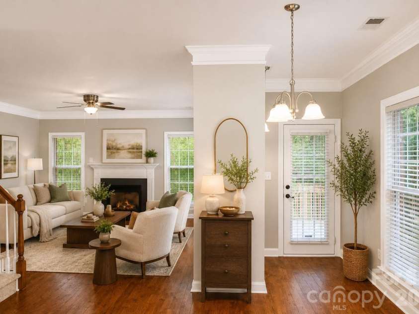 1914 Grigg Lane, Waxhaw, NC 28173.  MLS# CAR4394794, YatesRealty ID 35846. Living Room