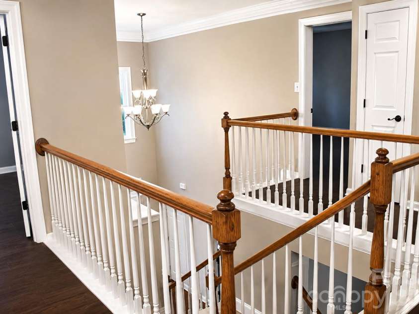1914 Grigg Lane, Waxhaw, NC 28173.  MLS# CAR4394794, YatesRealty ID 35846. Stairs