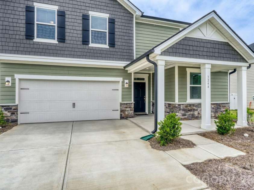 3244 Maya Lane, Midland, NC 28107.  MLS# CAR4398175, YatesRealty ID 35847. 