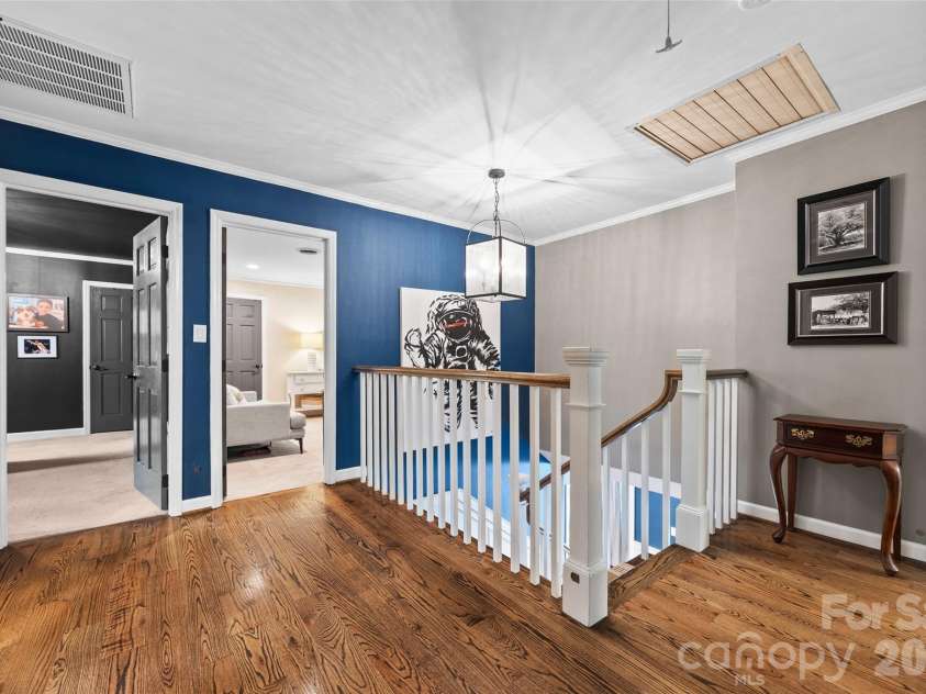 7940 Sunnyvale Lane, Charlotte, NC 28210.  MLS# CAR4397501, YatesRealty ID 35849. 
