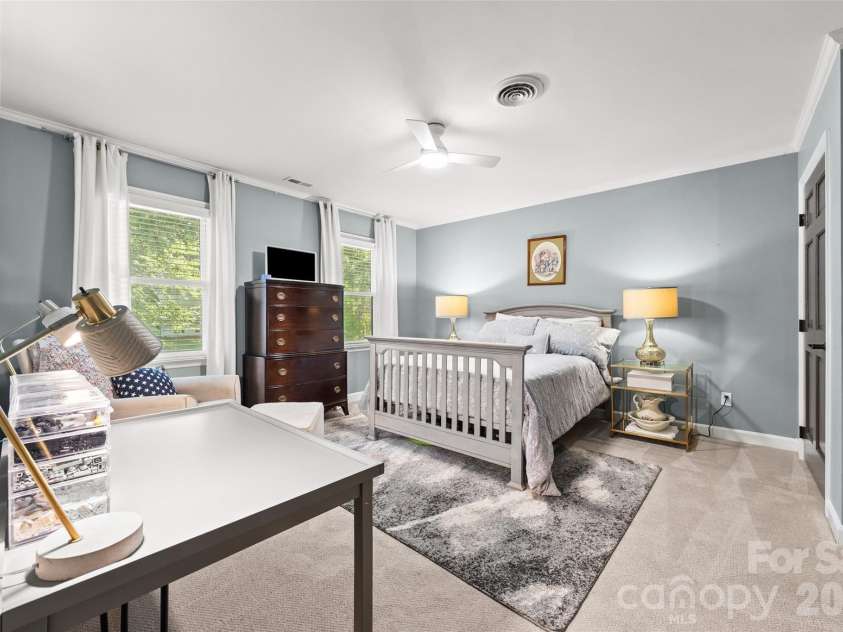 7940 Sunnyvale Lane, Charlotte, NC 28210.  MLS# CAR4397501, YatesRealty ID 35849. 