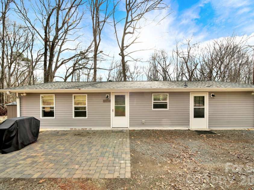 2503 Lancaster Highway, Monroe, NC 28112.  MLS# CAR4343631, YatesRealty ID 3585. 
