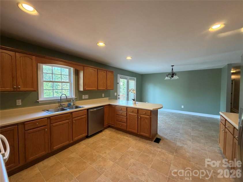 236 Basin Trail, Rutherfordton, NC 28139.  MLS# CAR4401310, YatesRealty ID 35850. 