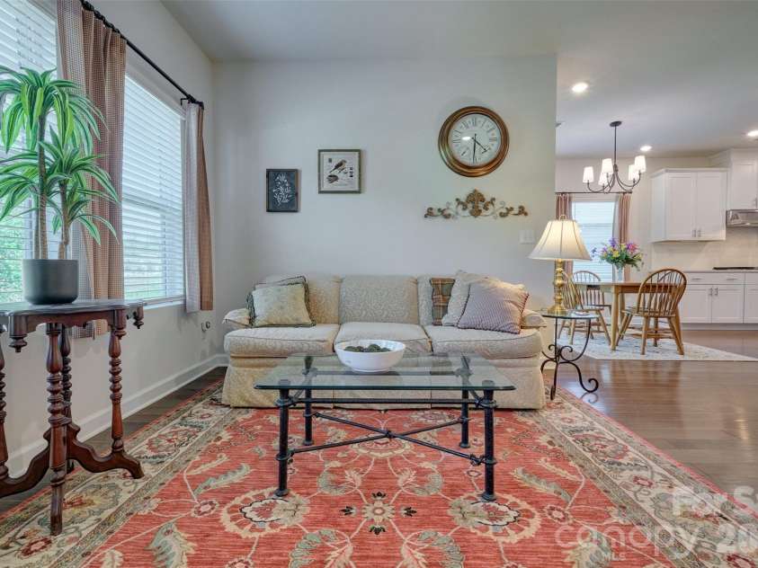 9244 Dunwich Drive, Gastonia, NC 28056.  MLS# CAR4376593, YatesRealty ID 35851. 