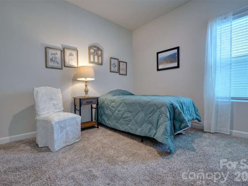 9244 Dunwich Drive, Gastonia, NC 28056.  MLS# CAR4376593, YatesRealty ID 35851. 