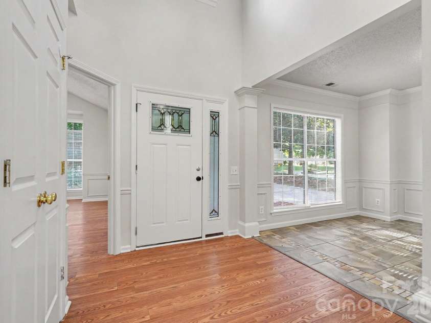 11921 Moonshadow Lane, Huntersville, NC 28078.  MLS# CAR4397466, YatesRealty ID 35853. 