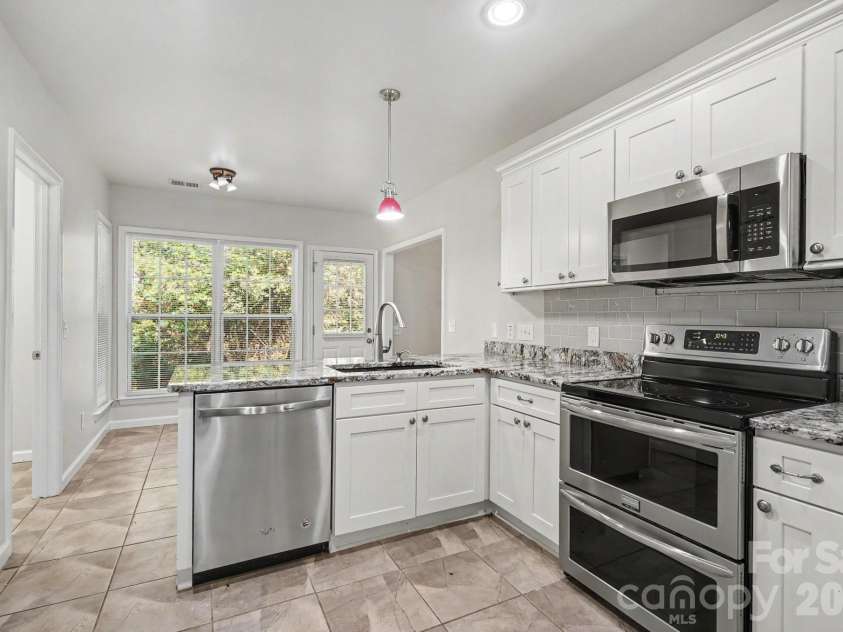11921 Moonshadow Lane, Huntersville, NC 28078.  MLS# CAR4397466, YatesRealty ID 35853. 